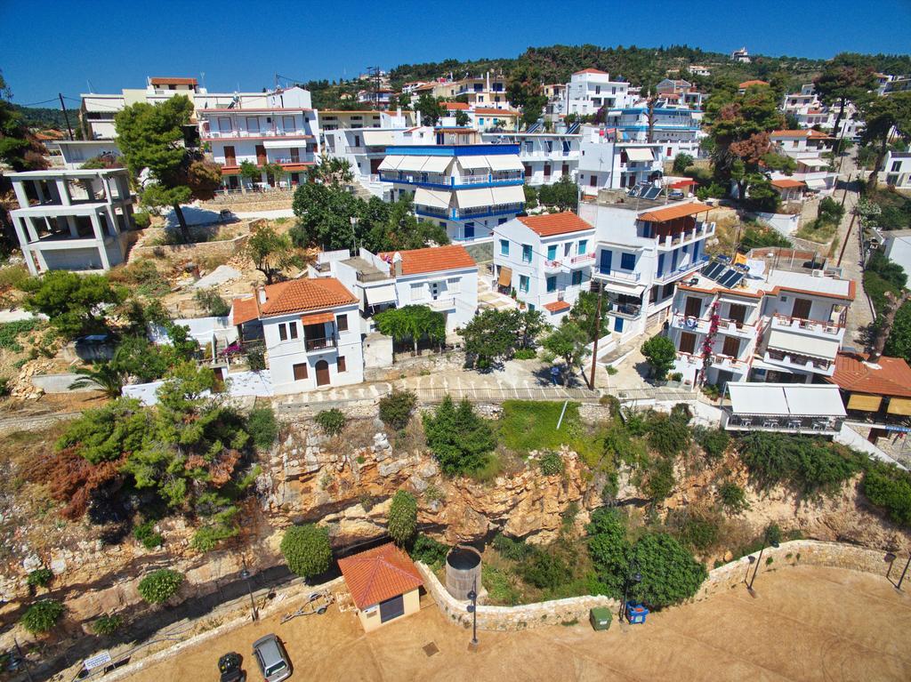 Kostas Rooms Votsi  Exterior foto